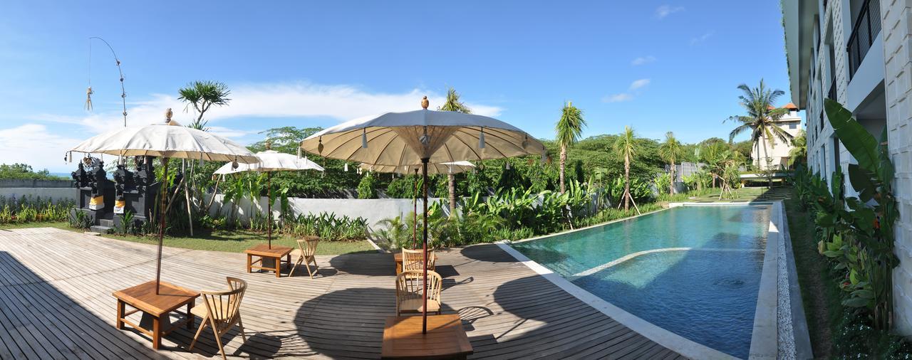 Hotel Padang-padang 3*