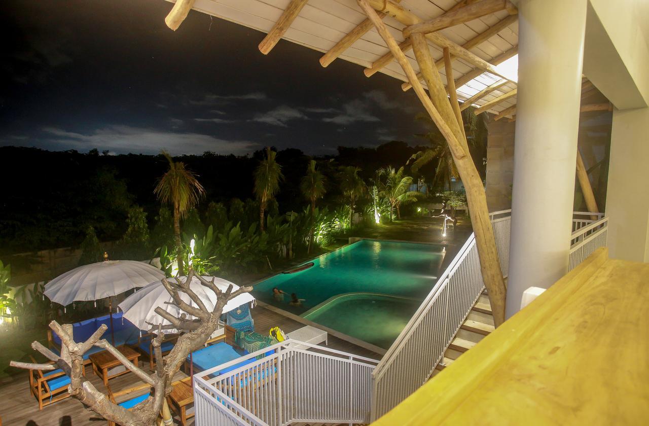 Hotel Padang-padang 3*